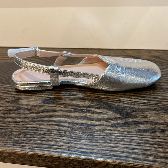 Zara Girls Flats size 35 silver - Picture 3 of 3